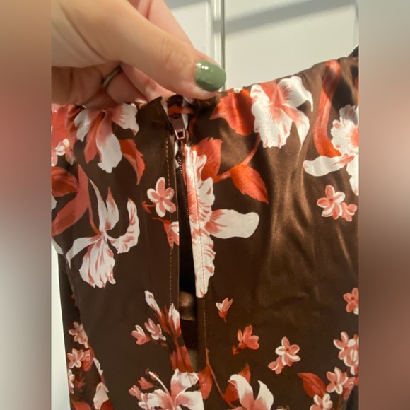 NWT reformation joanne silk midi dress - Picture 4 of 10